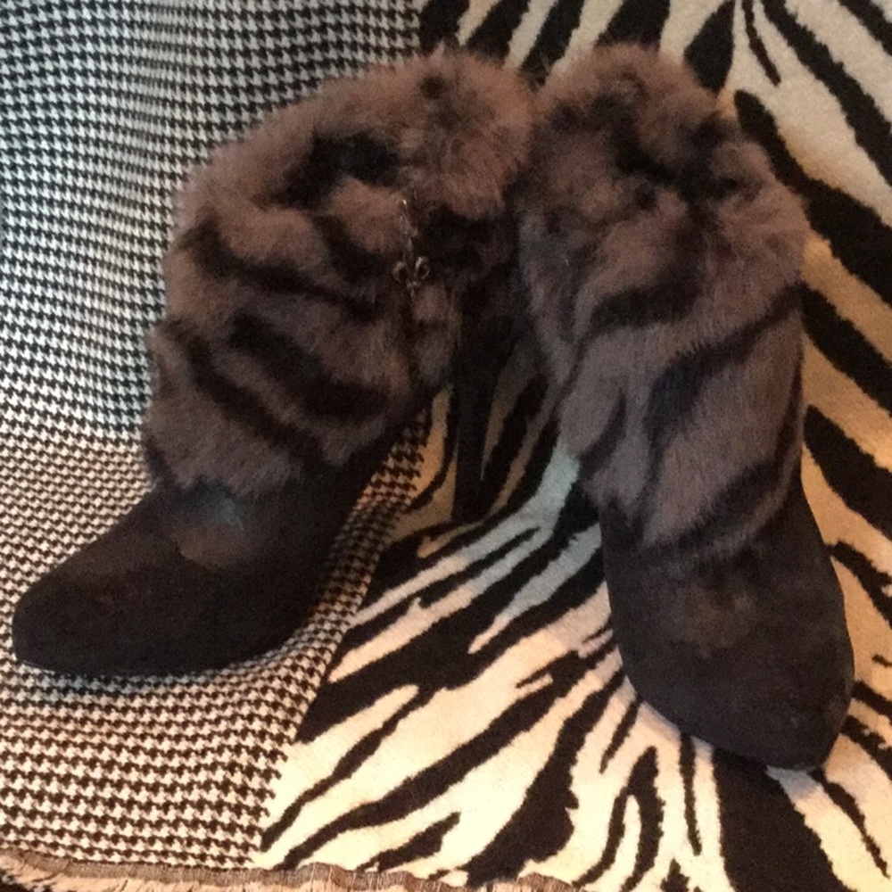 Donald J Pliner black suede zebra fur booties